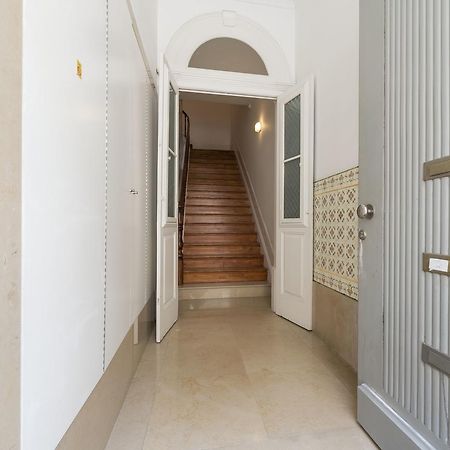 Lovelystay - Flower Stylish Apartment Porto Luaran gambar