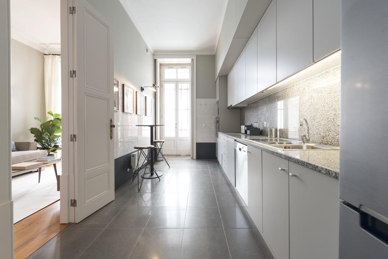 Lovelystay - Flower Stylish Apartment Porto Luaran gambar