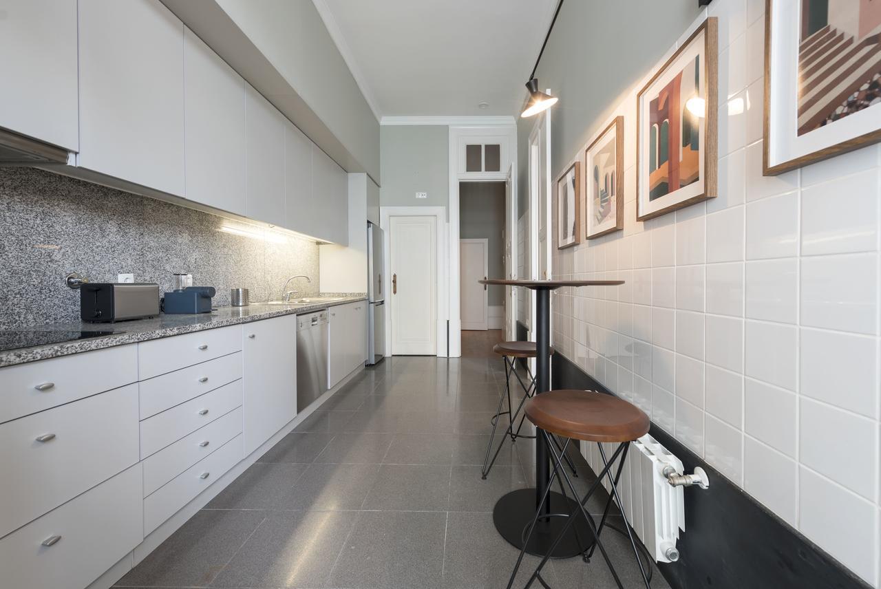 Lovelystay - Flower Stylish Apartment Porto Luaran gambar
